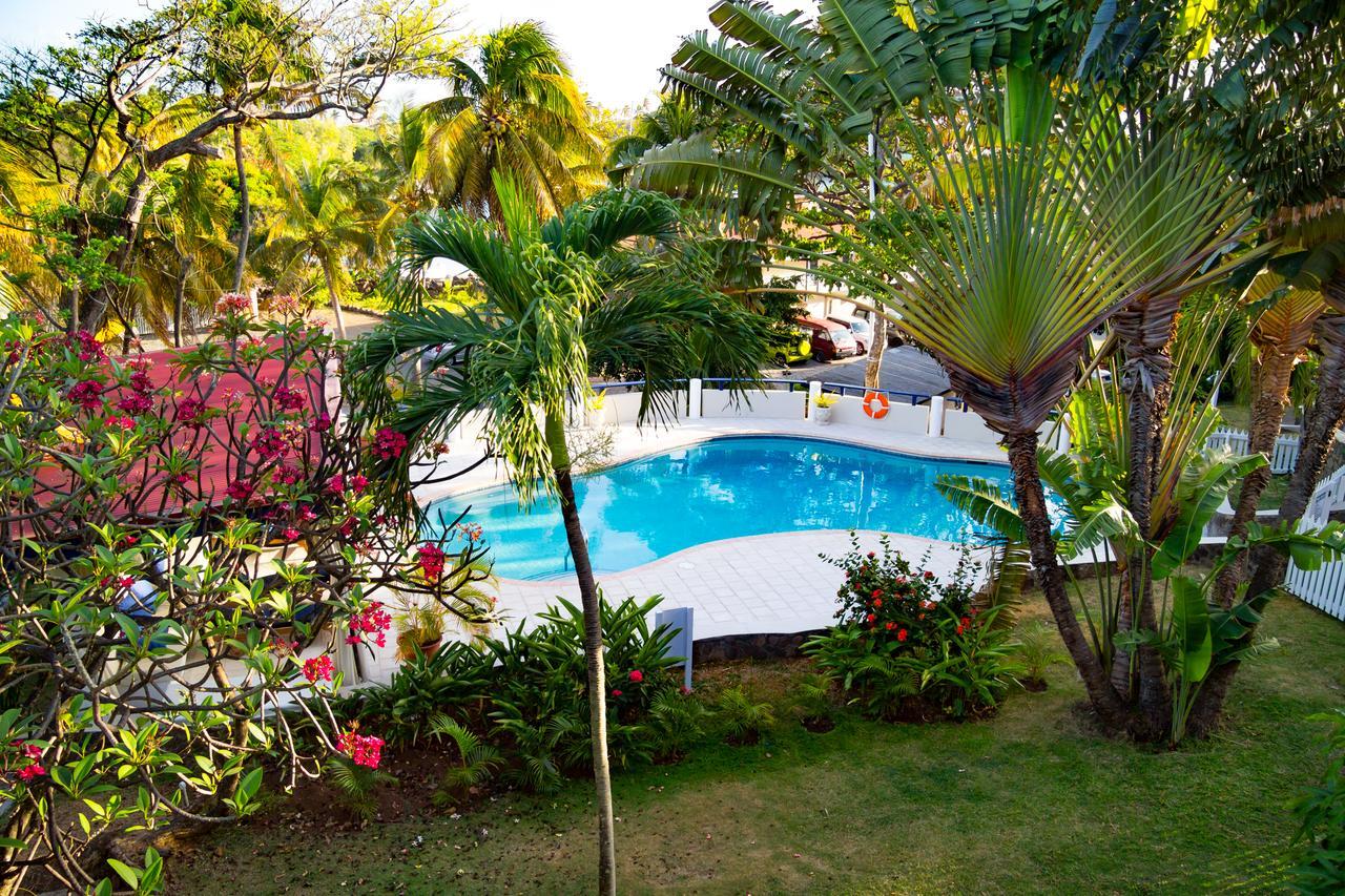 Blue Lagoon Hotel And Marina Ltd Кингстаун Екстериор снимка
