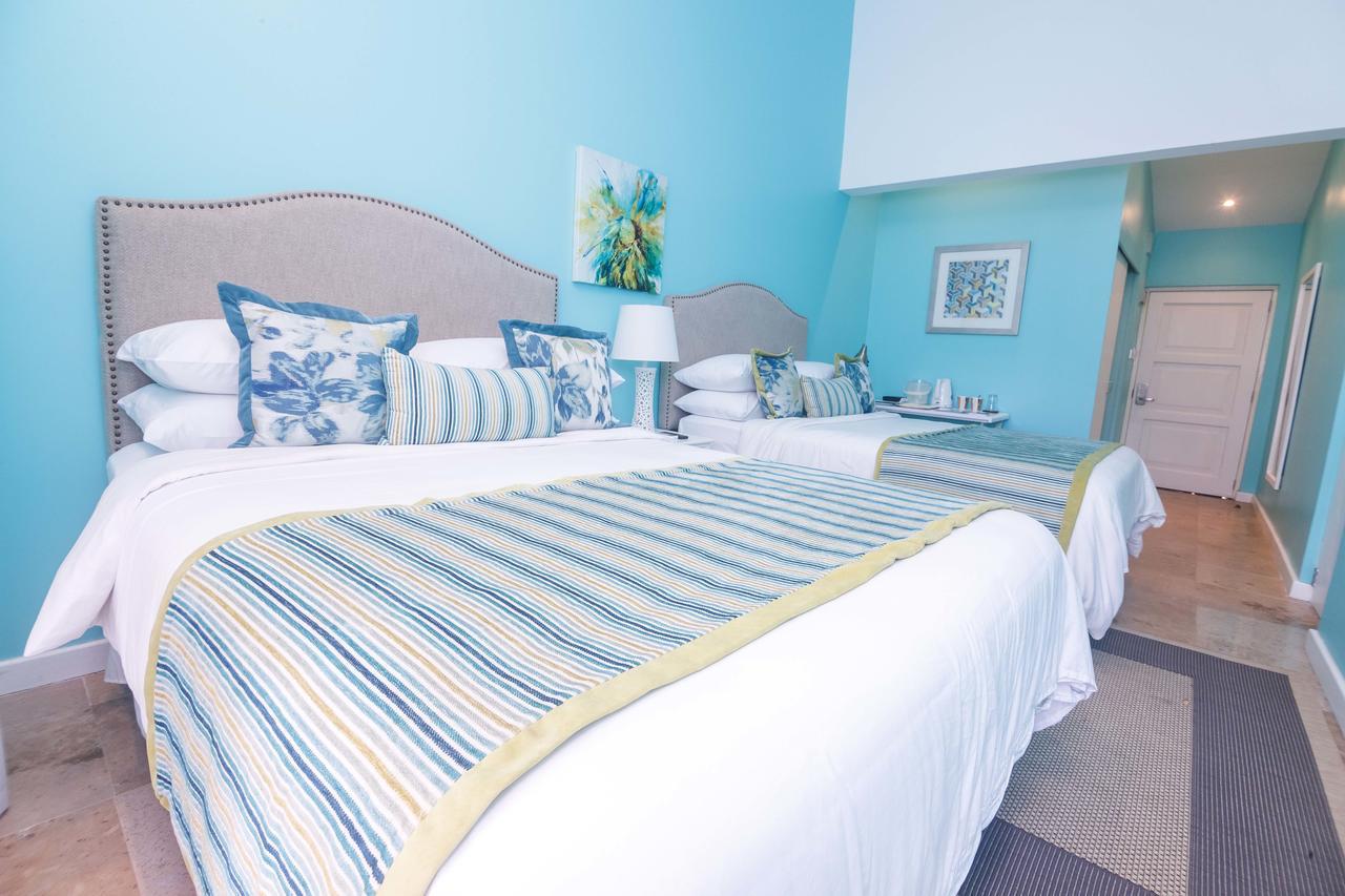 Blue Lagoon Hotel And Marina Ltd Кингстаун Екстериор снимка